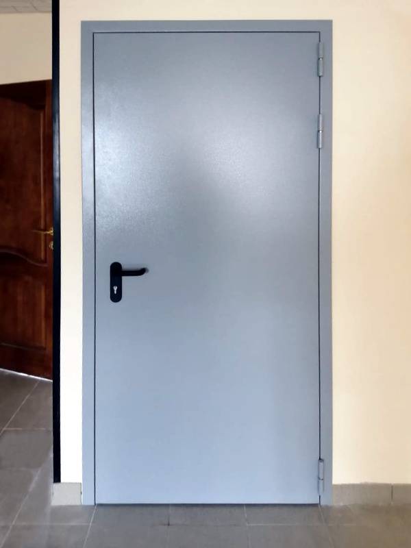 Однопольная дверь (Дмитровское шоссе, 110)